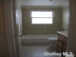 Building Photo - 18 E Nancy Pl