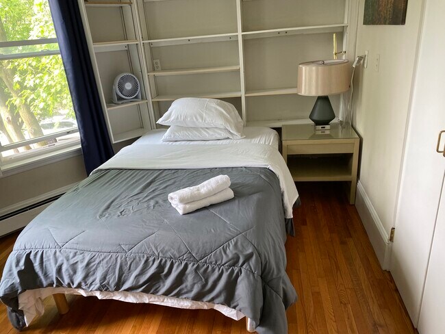 Foto del edificio - 1000 Memorial Dr