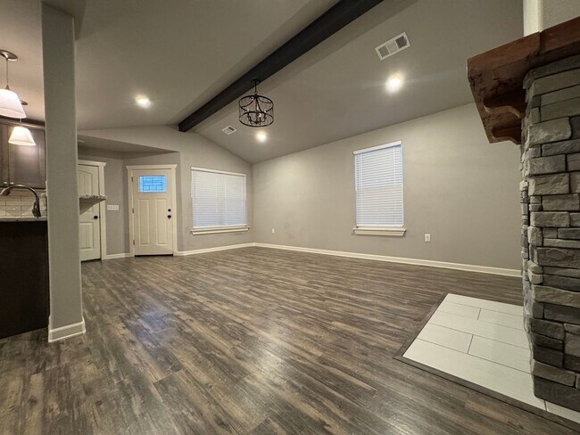 Building Photo - ***1707 S. K Place***