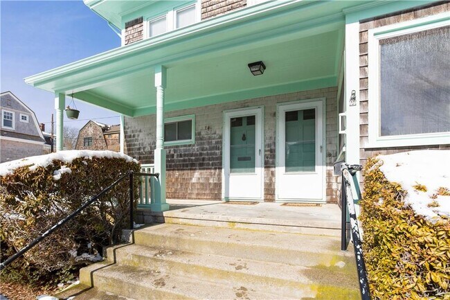 Building Photo - 18 Seaview Ave