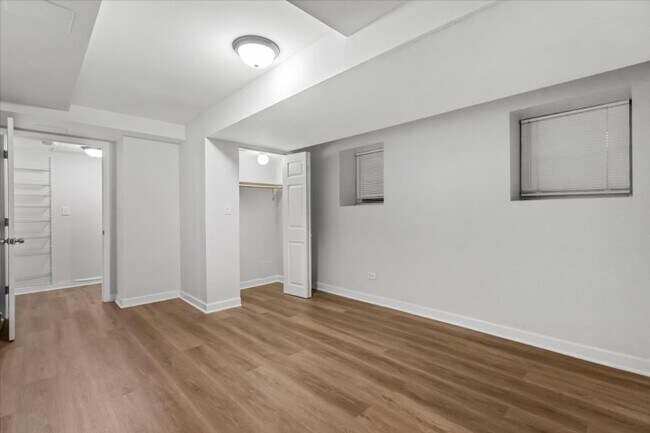 Foto del edificio - 1356 N Kedzie, Unit GN, Chicago, IL 60651