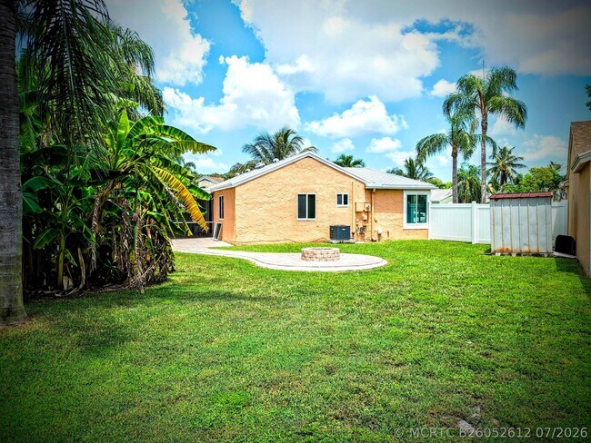 Foto del edificio - 9785 Ridge Creek Rd