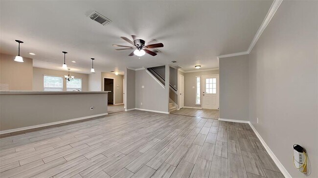 Building Photo - 2402 Chuckberry St