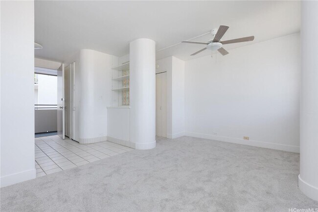 Foto del edificio - Nice and cozy studio with a washer dryer in unit.