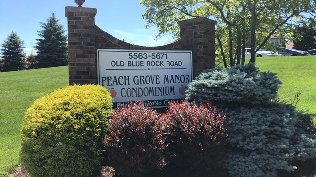 Building Photo - Spacious 3BR 1.5 BA Condo in Colerain Twp