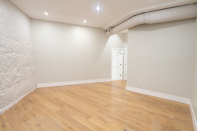 Foto del edificio - 125 Brookline Ave