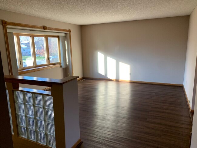 Building Photo - 4317 158th Ct W
