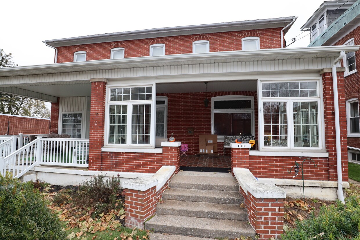 101 S Home Ave, Topton, PA 19562 House Rental in Topton, PA