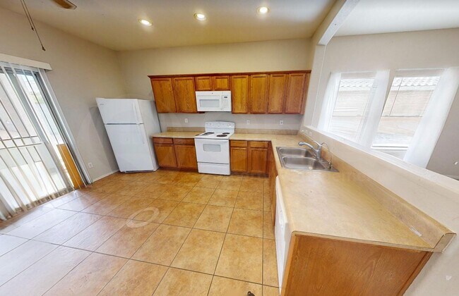 Foto del edificio - 9716 W Kingman St