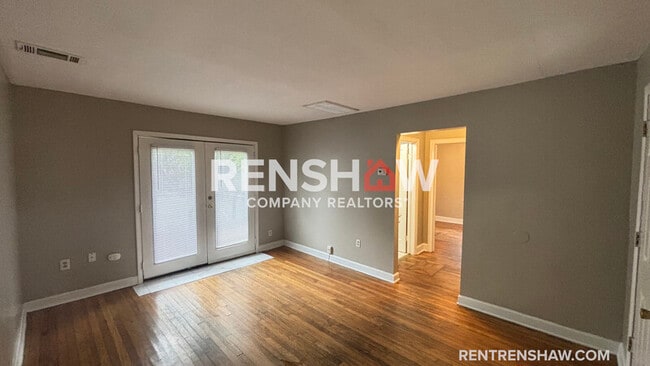 Building Photo - 899 Chatwood St