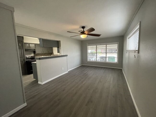 Building Photo - 4219 Dacca Dr