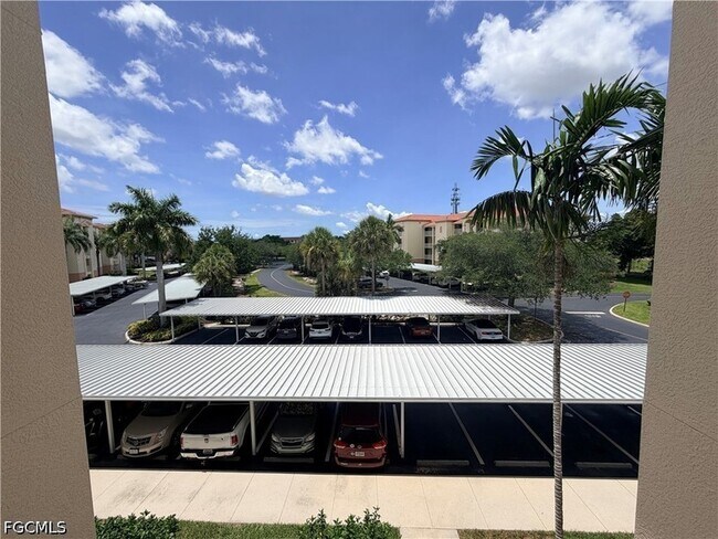 Foto del edificio - 4013 Palm Tree Blvd