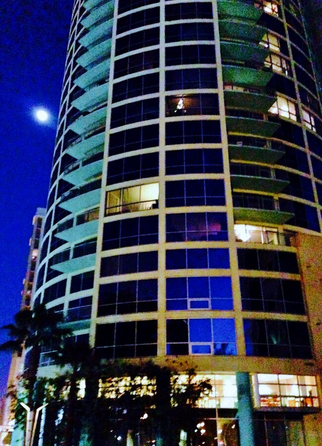 The Waverly On Lake Eola Apartments Orlando, FL