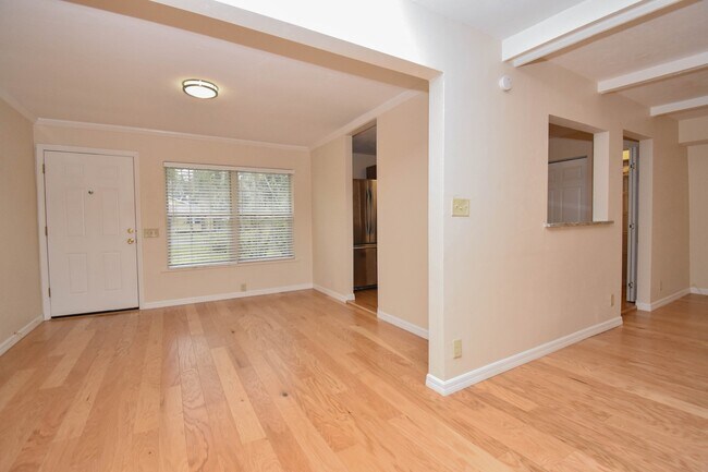 Foto del edificio - 710 NW 54th Terrace