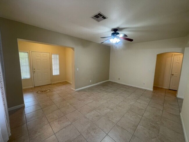 Building Photo - PECCOLE RANCH 4 BEDROOM HOME- GREAT HOME -GREAT LOCATION!!!!!!!