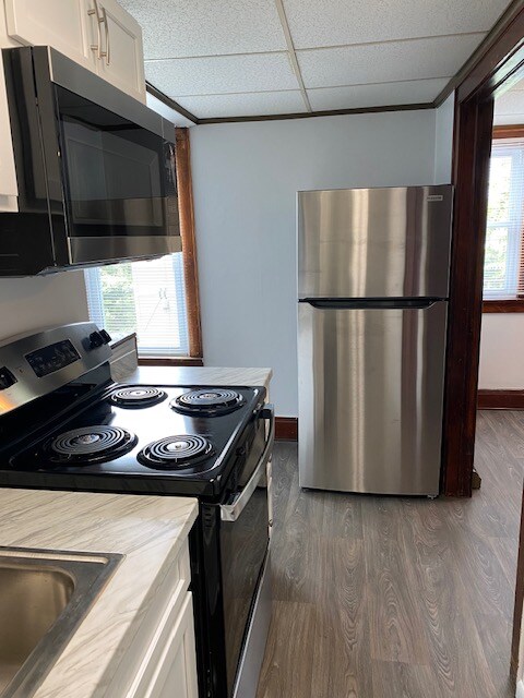 Foto del edificio - 229 Pawling Ave