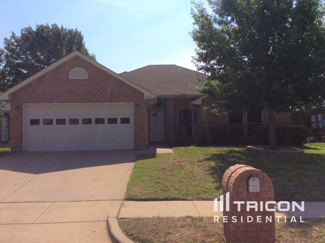 7420 Bennington Drive Watauga TX House Rental in Watauga, TX