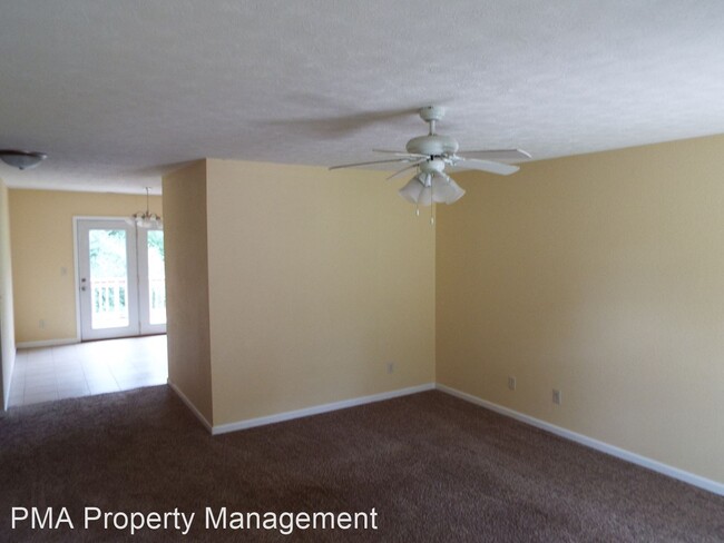 Building Photo - 12576 Honeysuckle Hills Ln