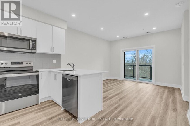 Building Photo - 1100 Lackner Pl