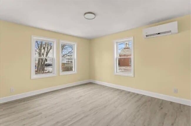 Building Photo - 29 St Casimir Ave