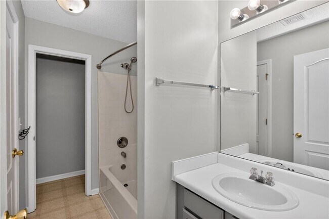 Foto del edificio - 304 Fox Overlook