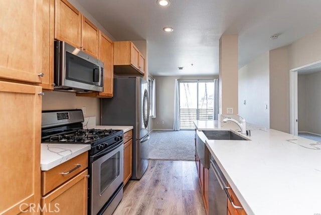 Building Photo - 6001 Crescent Prk E
