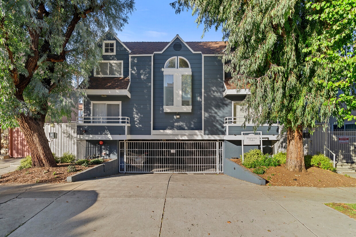 Entrance to underground parking - 4511 Murietta Ave