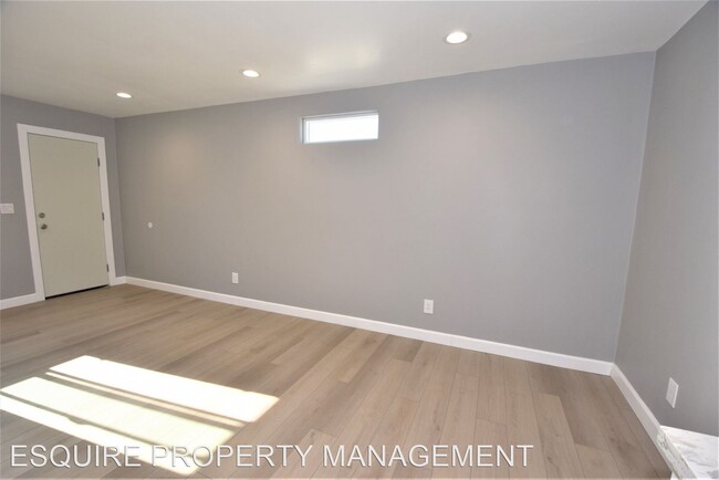 Building Photo - 1 br, 1 bath House - 2040 CAMINO DEL SOL #2