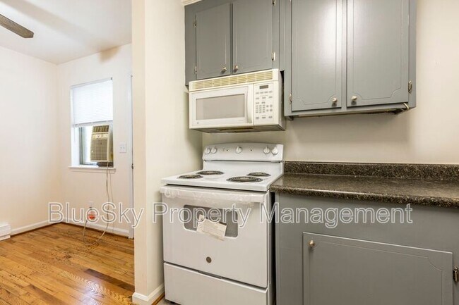 Foto del edificio - 223 Stribling Ave