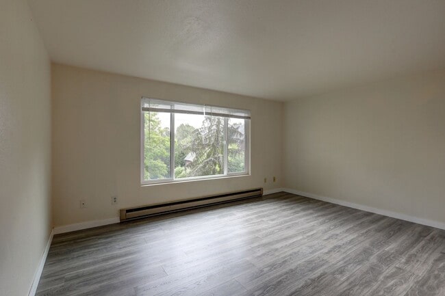 Foto del edificio - 1 Month Free!! Nice Corner Unit Studio Apartment, Great Location!