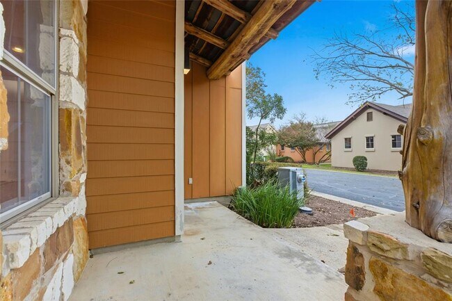 Foto del edificio - 8917 Old Lampasas Trail