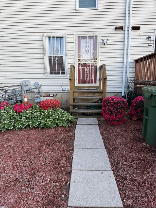 Primary Photo - 1512 Penrose Ave