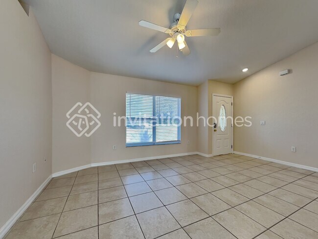 Building Photo - 518 Stephenson Ave