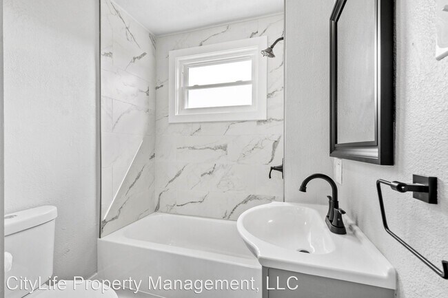 Foto del edificio - 3 br, 1 bath House - 1422 Orangewood Avenue