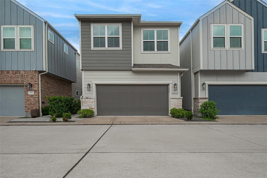 Primary Photo - 3115 Planters Peak Dr