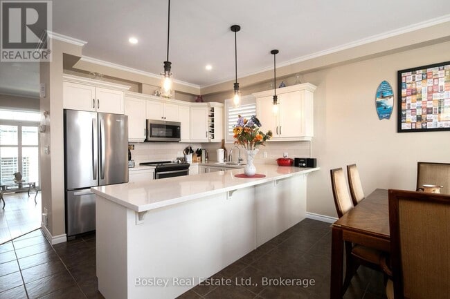Building Photo - 24 Albery Ct