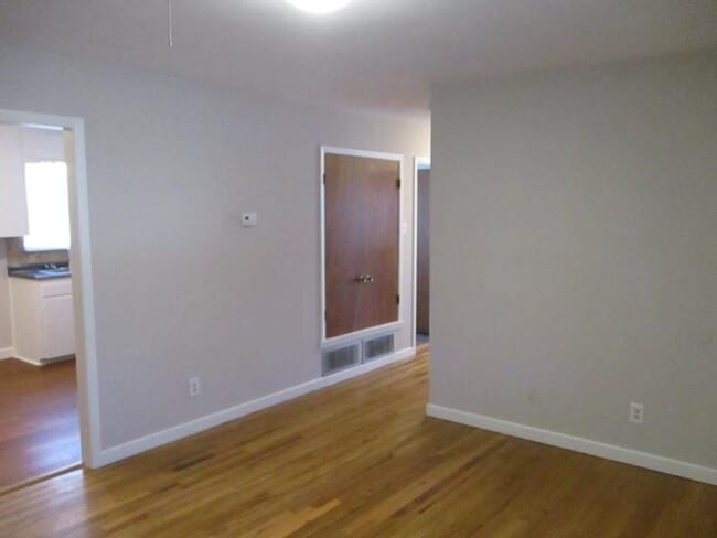 Foto del edificio - 1005 S 11th St