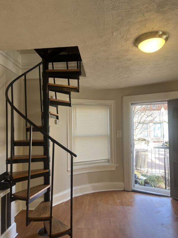 Foto del edificio - 301 U St NW