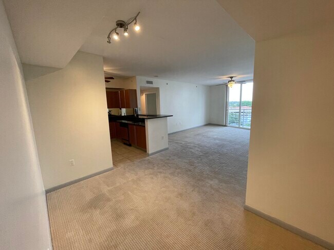 Foto del edificio - 1551 N Flagler 807 Drive 807 West Palm Bea...