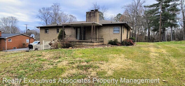 Foto del edificio - 3 br, 3 bath House - 405 Karla Drive