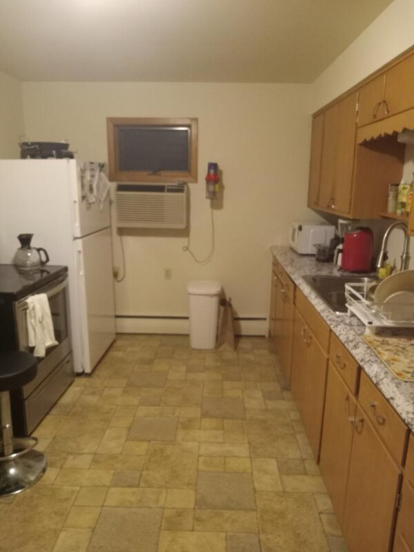 Foto del edificio - 2401 Brentwood Pkwy