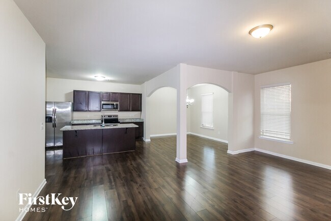 Building Photo - 185 Southwind Cir