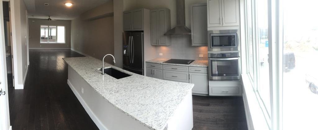 Foto principal - 4060 Spring Valley Rd