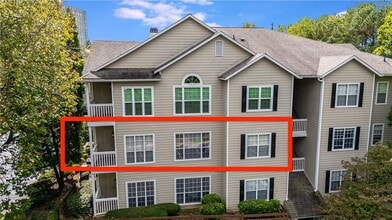 Building Photo - 1250 Parkwood Cir SE