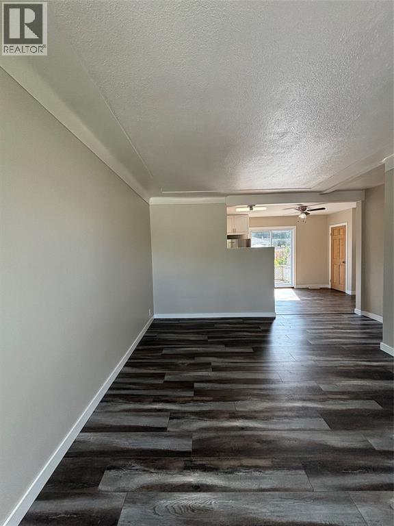 Photo du bâtiment - 508 Indian Rd N