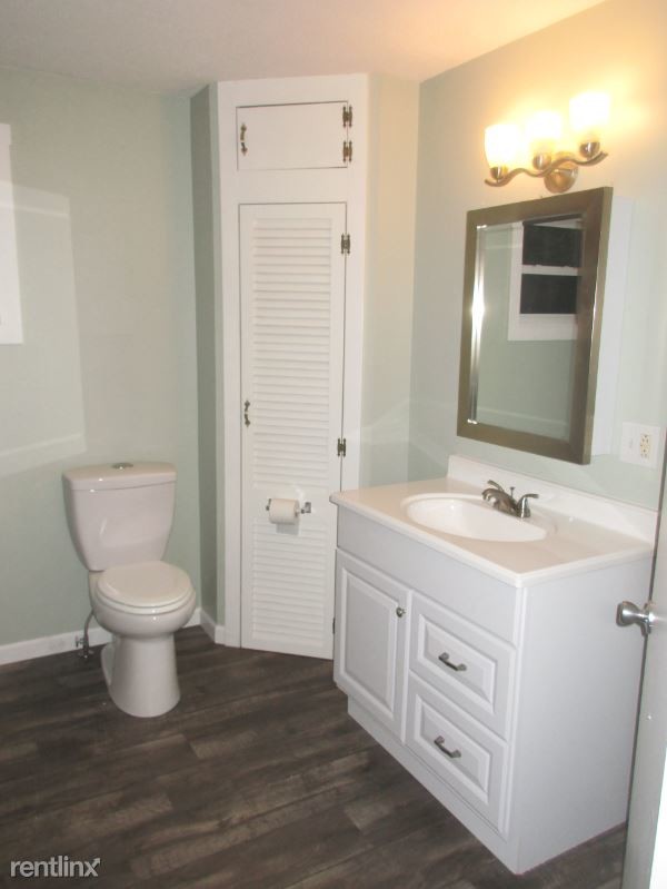 Building Photo - 3 br, 1 bath House - 156 RIVER ROAD
