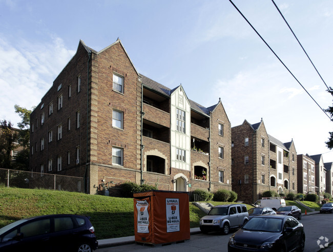 Foto del edificio - Hempstead Road Apartments