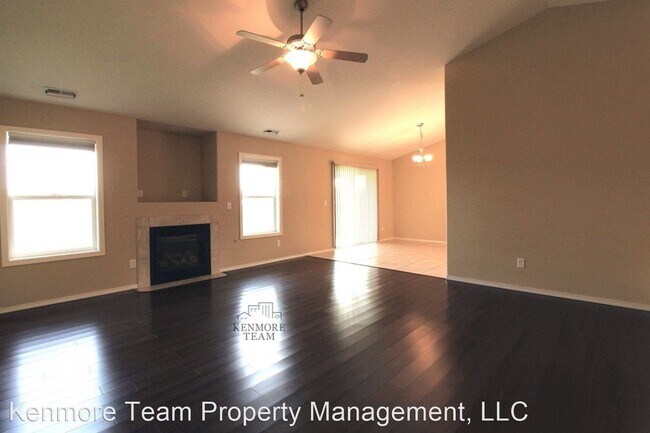 Foto del edificio - 3 br, 2 bath House - 3710 W. 20th Ave.