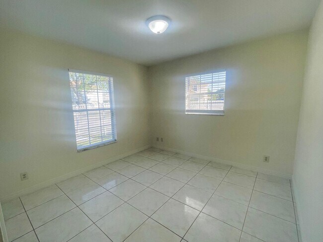 Foto del edificio - 10295 Boynton Place Cir