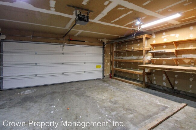 Building Photo - 3 br, 2 bath House - 5563 Ross Ct. SE